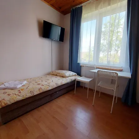 בית הארחה Goscinne Kolorowa Nowecin