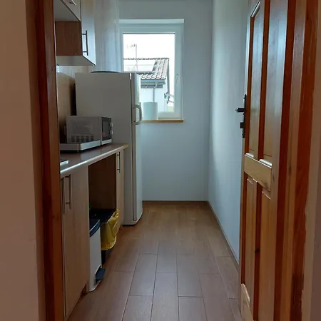 Goscinne Kolorowa בית הארחה 3*