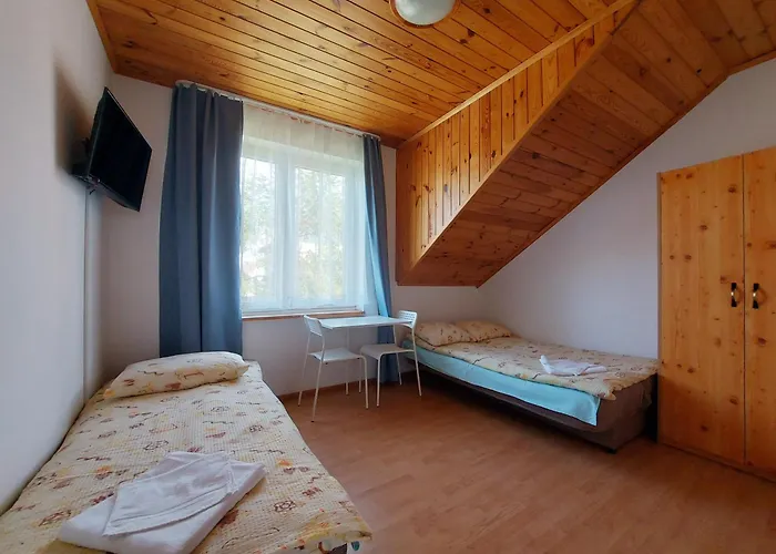 Goscinne Kolorowa Πανσιόν Nowecin